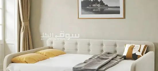 Lumina Tuft Ivory Daybed