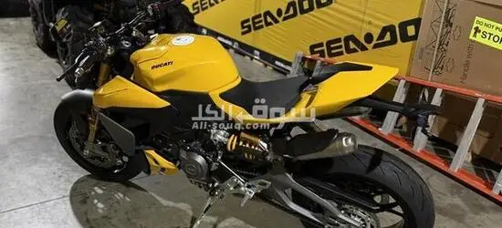 2026 Ducati Streetfighter V2 S Ducati Yellow - 2